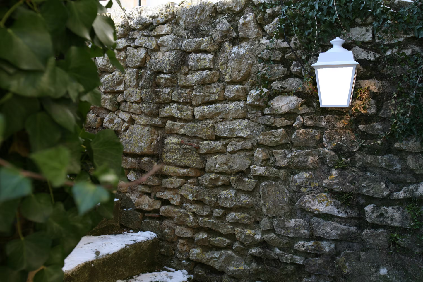 Place des Vosges 1 Evolution Model 2 Opal Glass E27 Wall Light