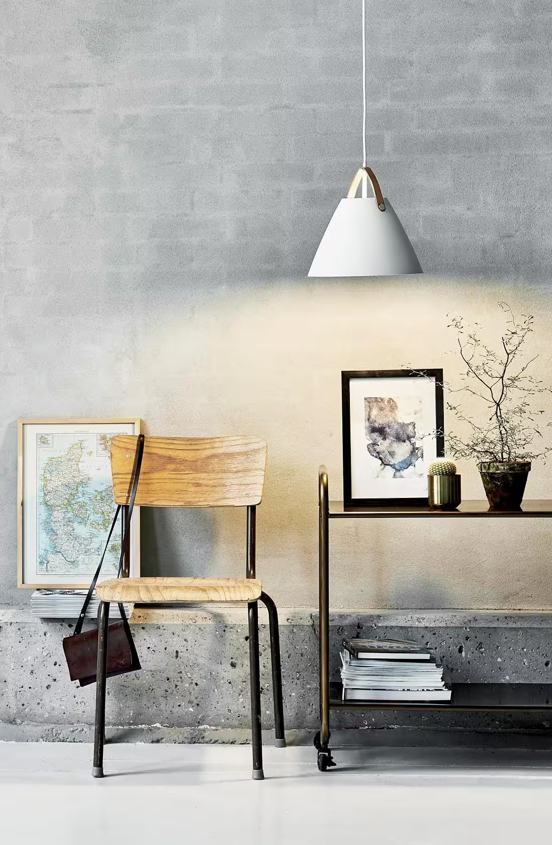 Strap 27 Small Metal Pendant with Nordic style