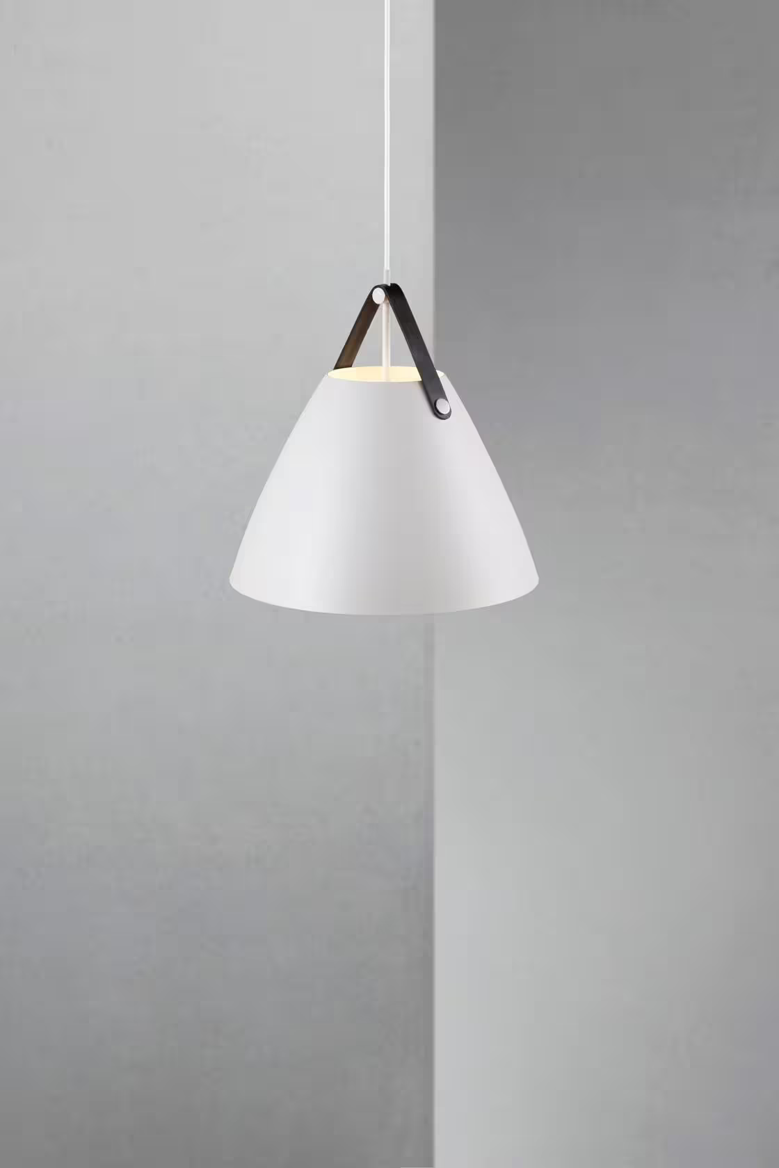 Strap 36 Medium Metal Pendant with Nordic style