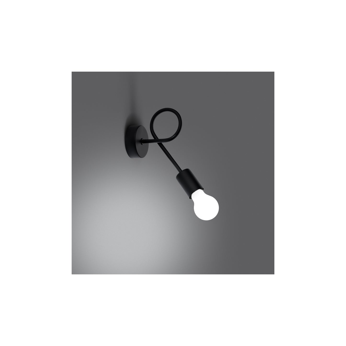 Levar Wall Light in Black