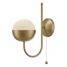 Andre Wall Light