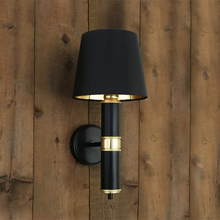 Kangos Traditional Wall Light