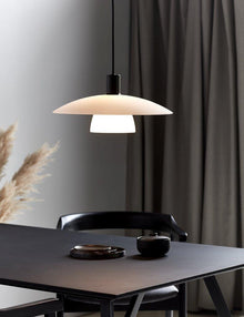 Verona Single Pendant Black