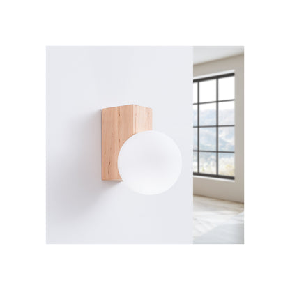 Bulbo Wall Light in Natural Wood