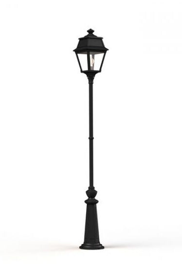 Roger Pradier Avenue 2 Post Light