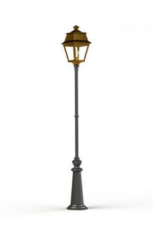 Roger Pradier Avenue 2 Post Light