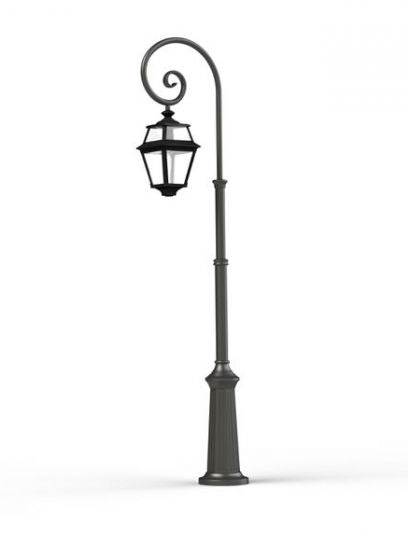 Roger Pradier Place Des Vosges 2 Post Light