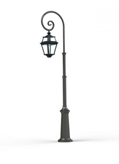 Roger Pradier Place Des Vosges 2 Post Light