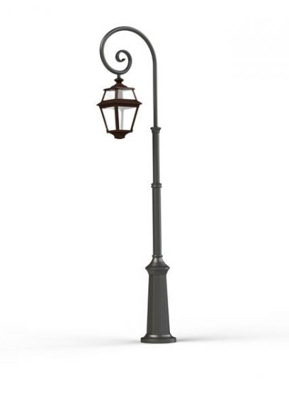 Roger Pradier Place Des Vosges 2 Post Light