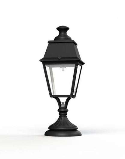 Roger Pradier Avenue 4 Pedestal Lantern