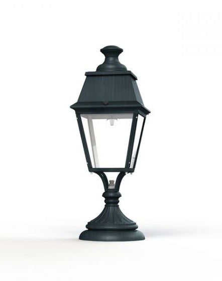 Roger Pradier Avenue 4 Pedestal Lantern