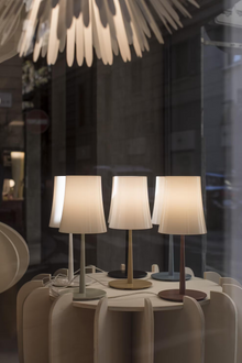 Birdie Easy Grande Table Lamp