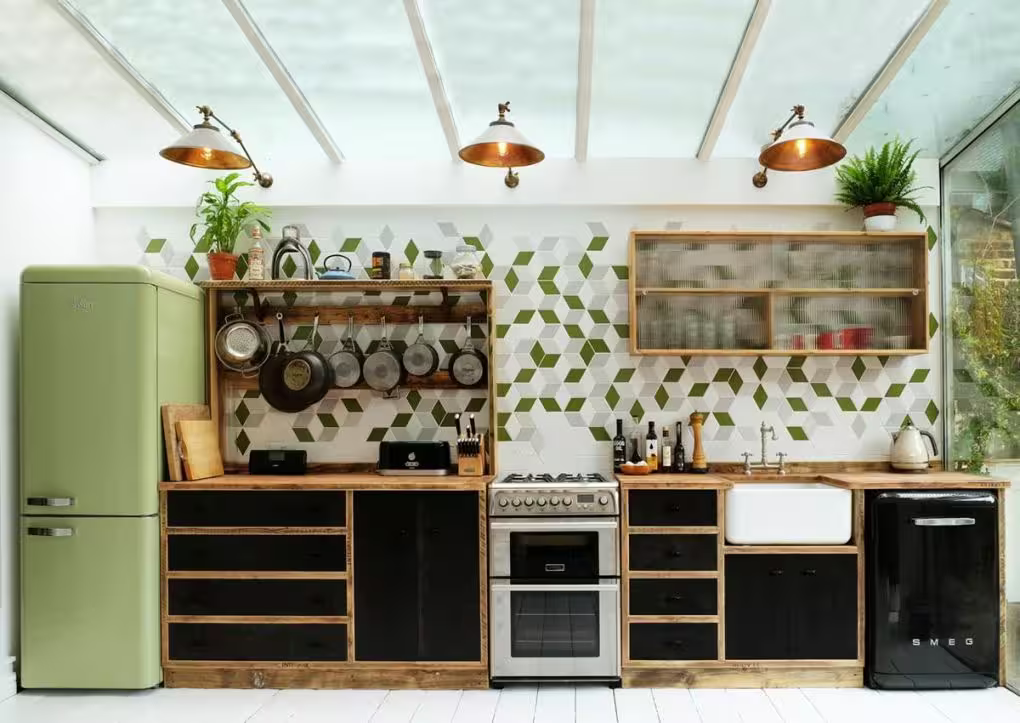 Rio Adjustable Arm Industrial Light Wall