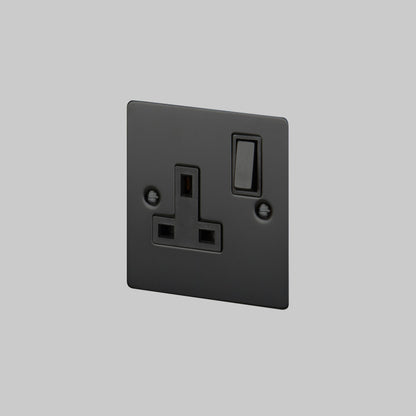 Buster and Punch 1G UK Plug Socket