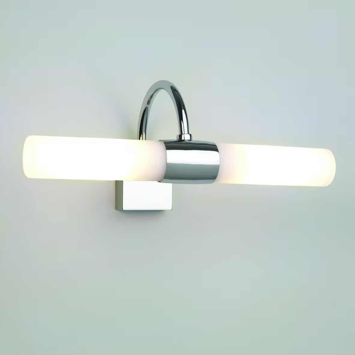 Dayton Wall Light