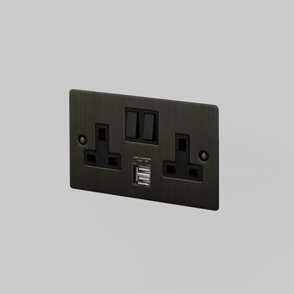 Buster and Punch 2G UK Plug Socket with USB