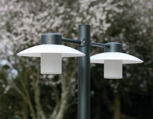 Roger Pradier Aubanne Twin-Head Post Light