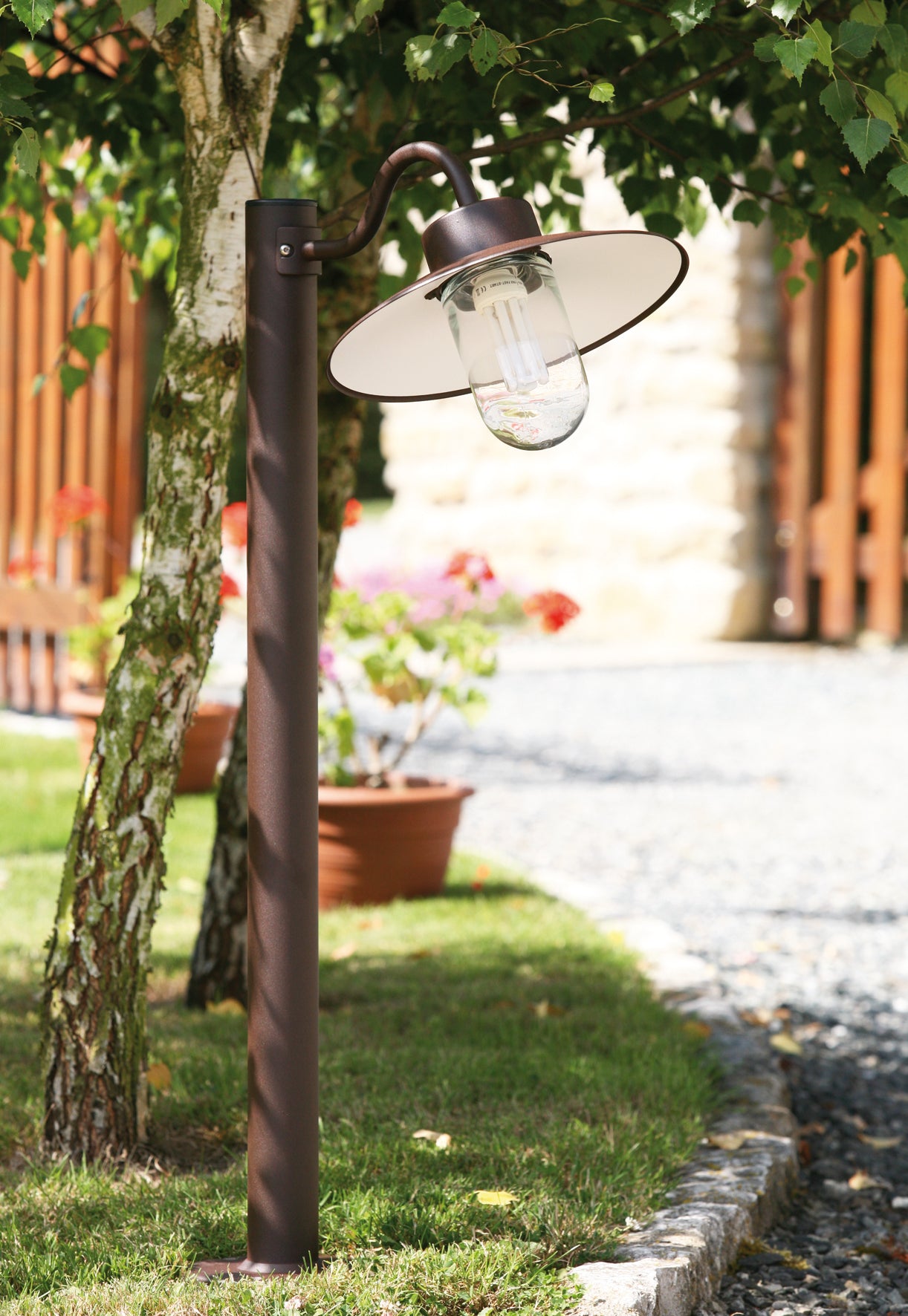 Roger Pradier Belcour Post Light