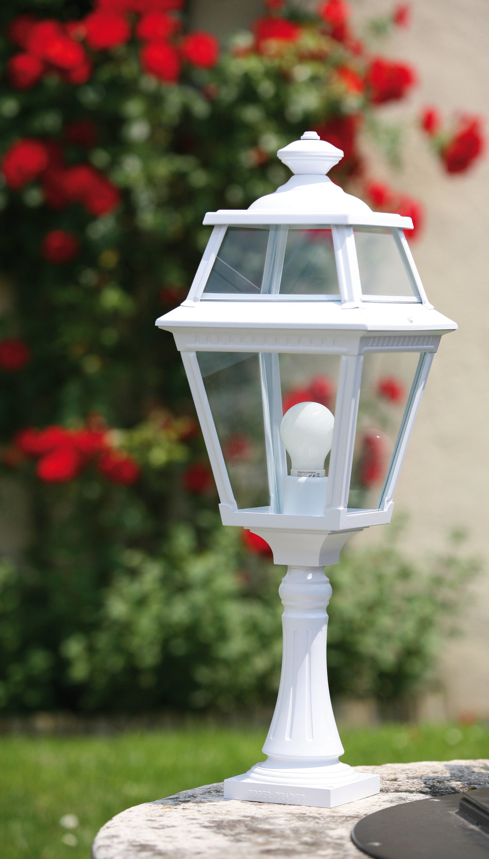 Roger Pradier Place Des Vosges 2 Post Light