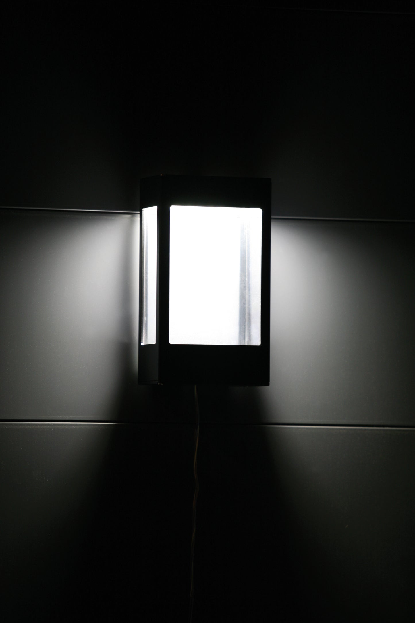 Roger Pradier Tetra Wall Light