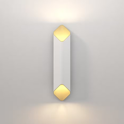 Ako Phase Wall Light
