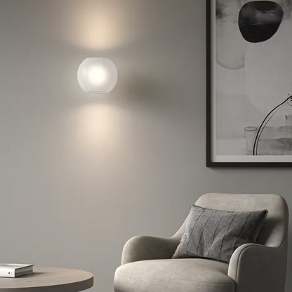 Luna Wall Light