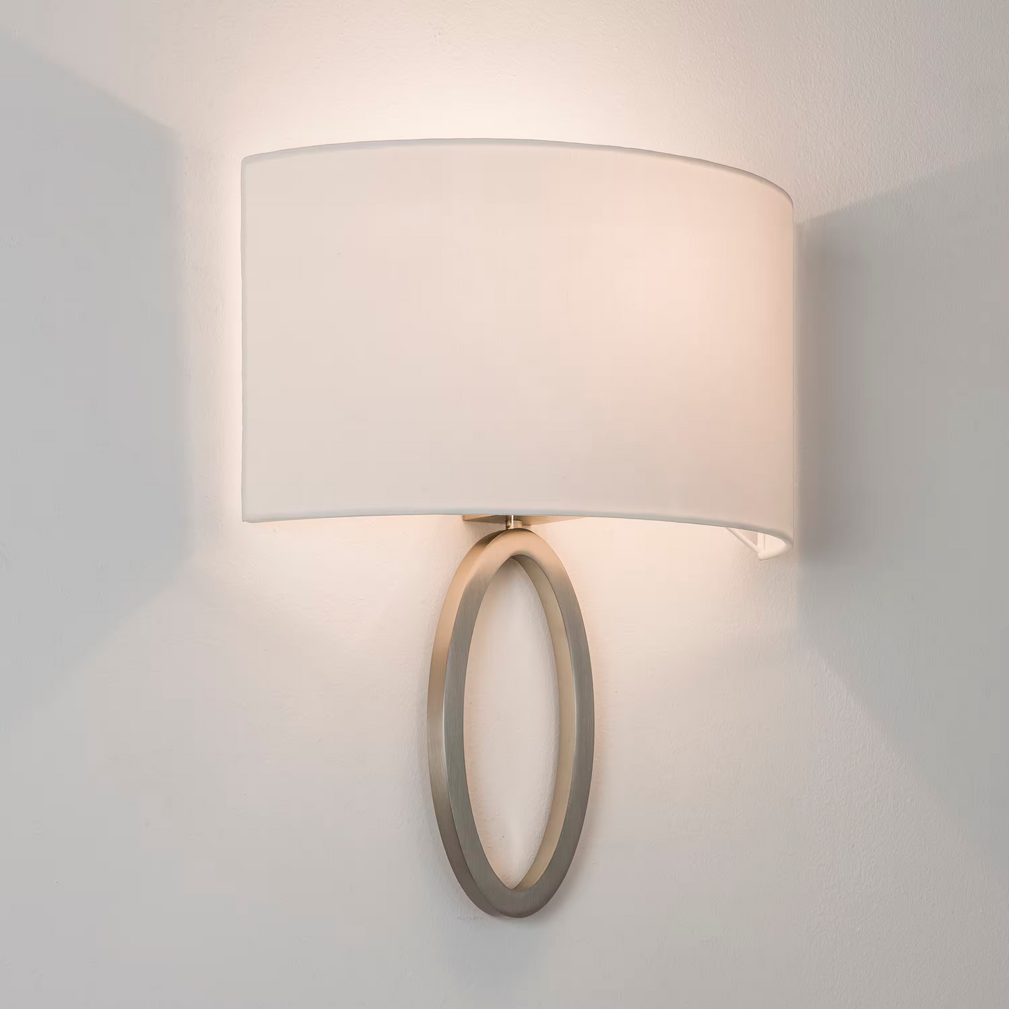 Lima Wall Light