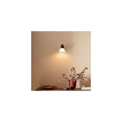 Type 80 Wall Light