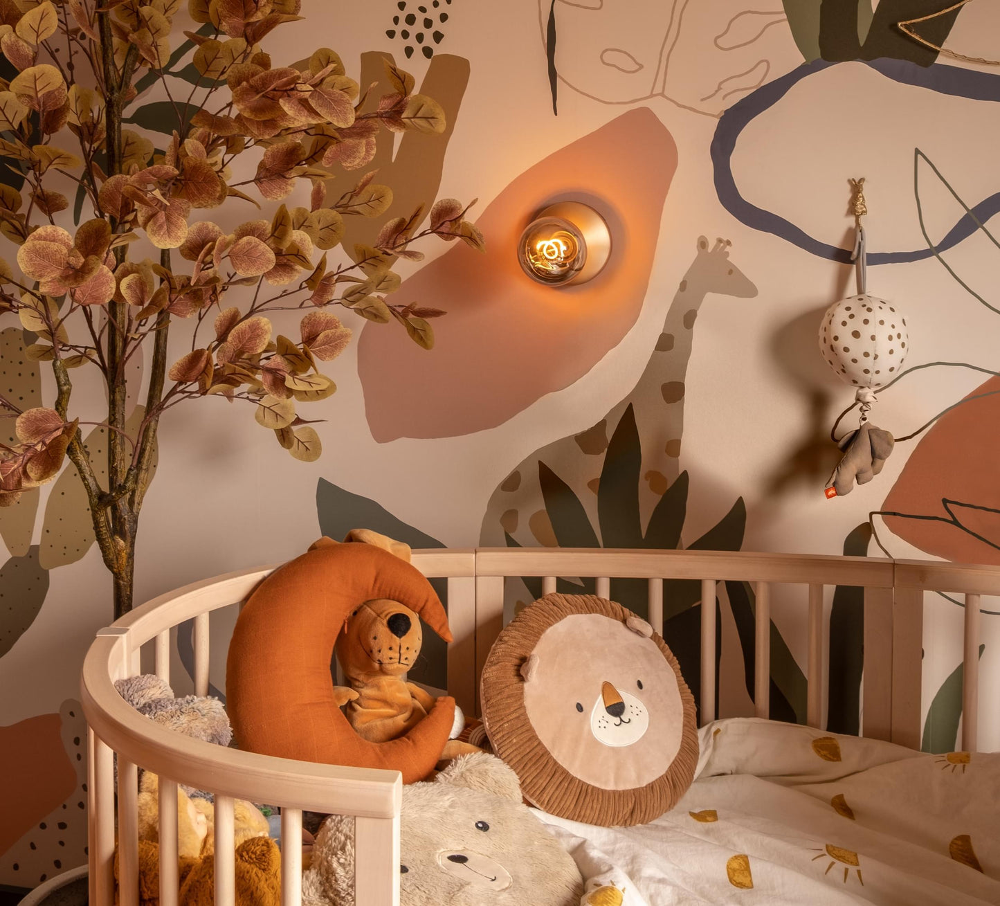 Bee Wall Light