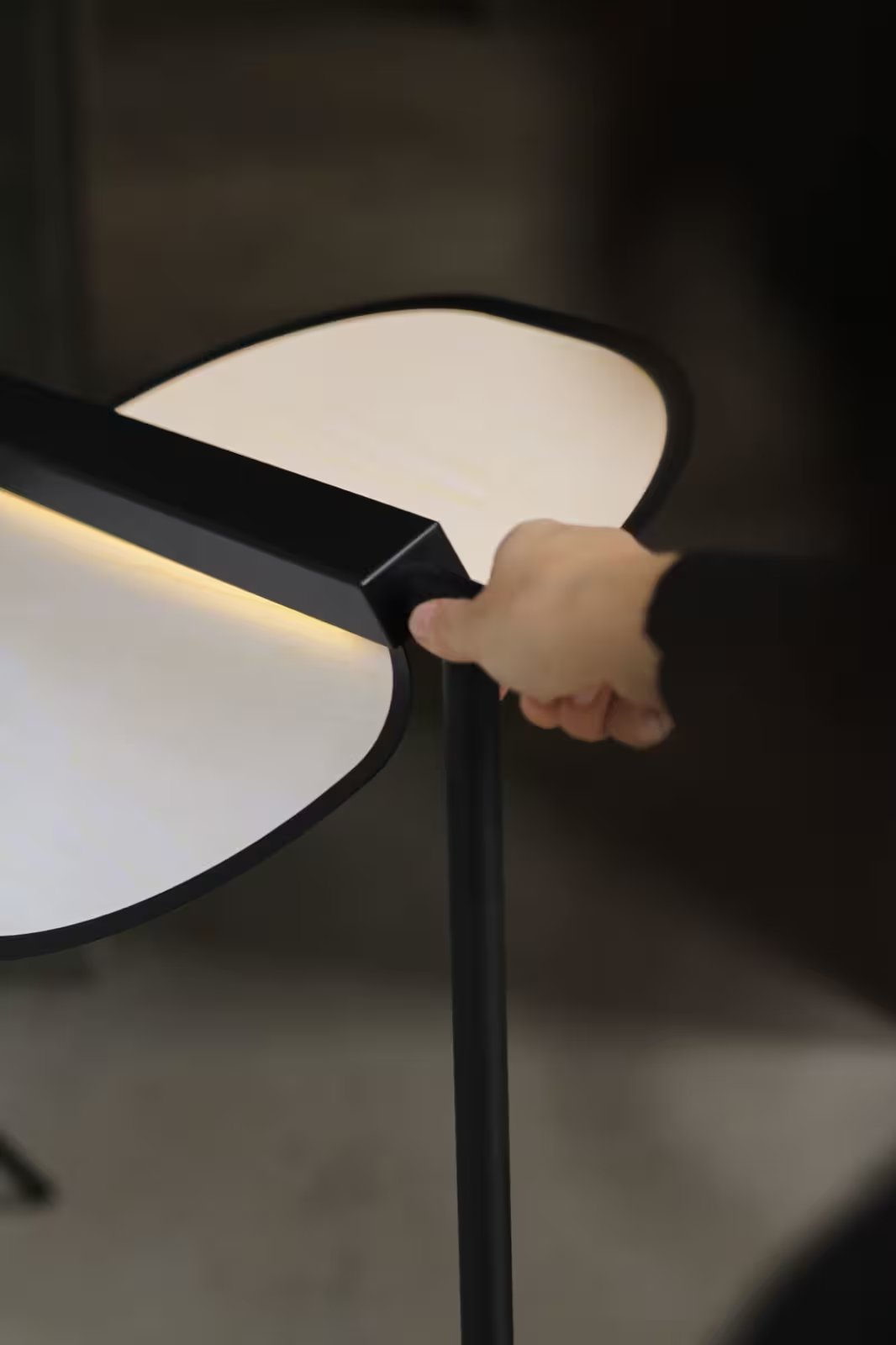 Omma Floor Lamp