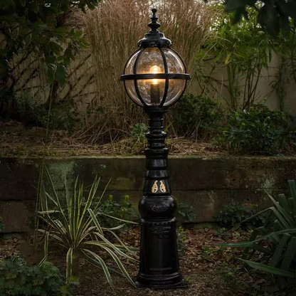 Victorian style globe pedestal light in cast iron 1.59m