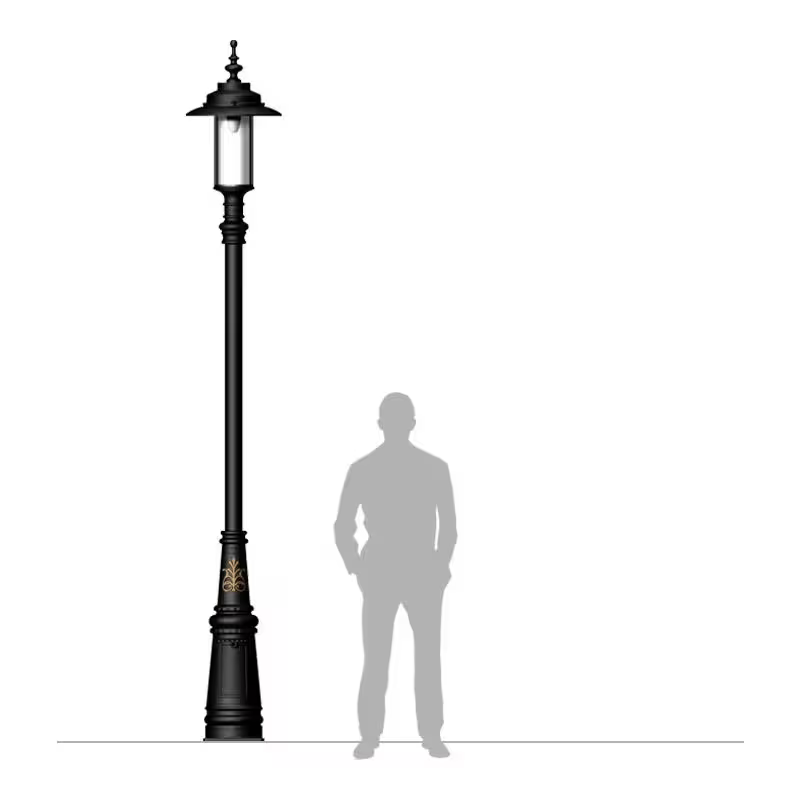 Georgian Style Lamp Post In Cast Iron And Steel 3.5M