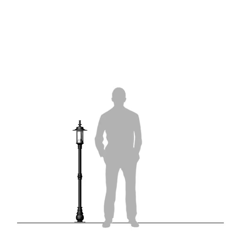 Georgian Style Lamp Post In Cast Iron And Steel 1.39M