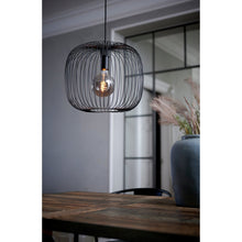 Beroni 40 Pendant in Black