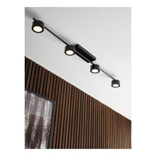 Clyde 4 Spot Light in Black