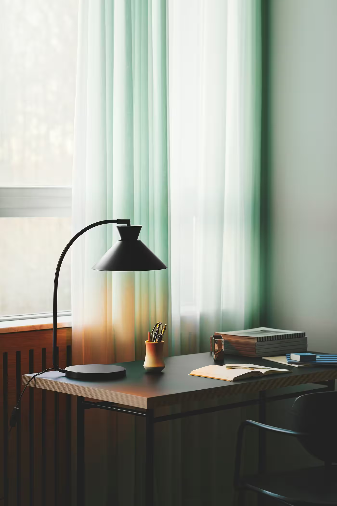 Dial Table Lamp