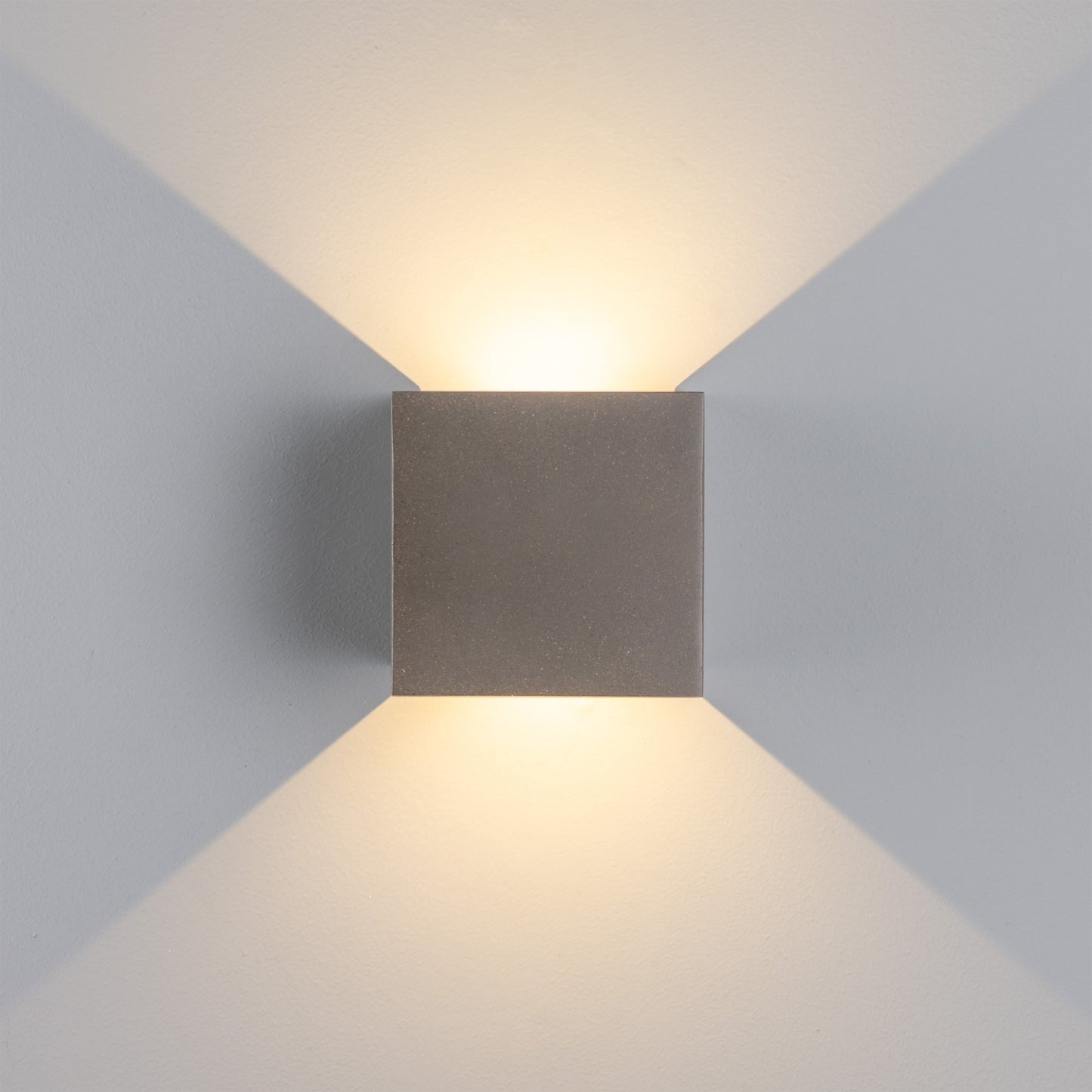Mullan Lighting Marseille Outdoor Wall Light