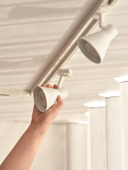 Eik Link Spot Track Light