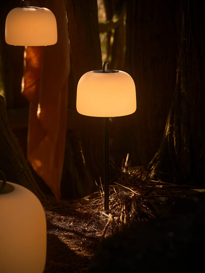 Kettle 22 Outdoor Light White