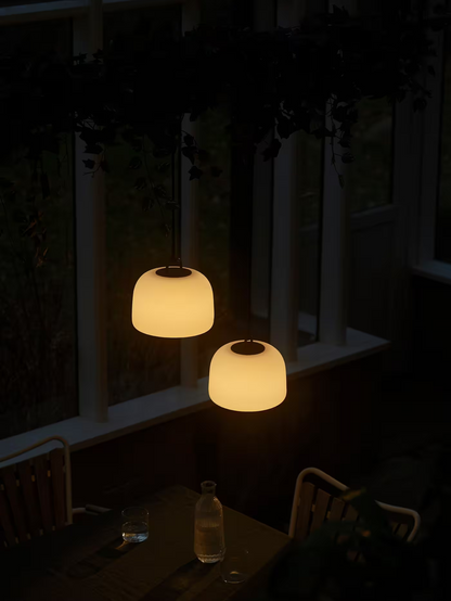 Kettle 22 Outdoor Light White