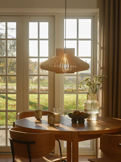 Manago Pendant in Nature