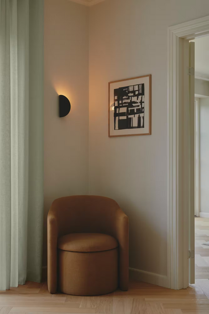 Model 2110 Wall light
