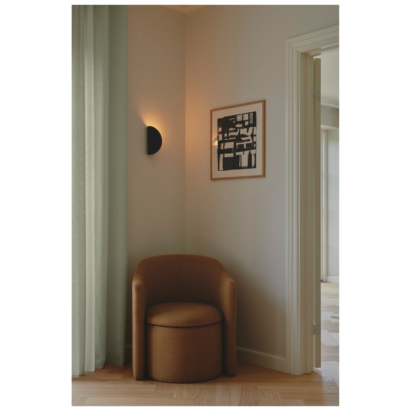 Model 2110 Wall light
