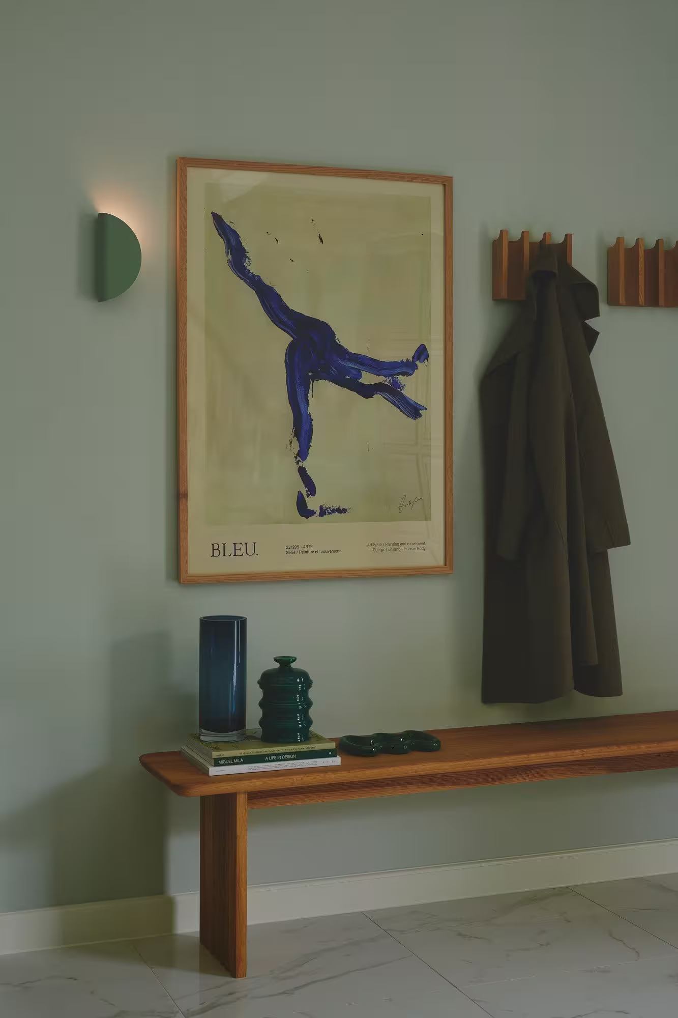 Model 2110 Wall light