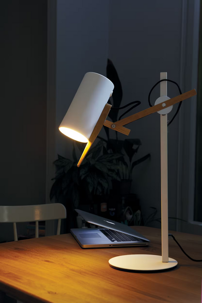 Scantling S Table Lamp
