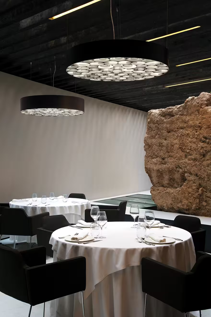 Spiro Medium LED Pendant