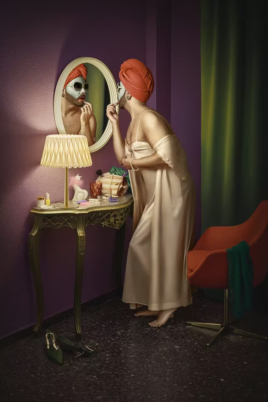 Lola Medium Table Lamp