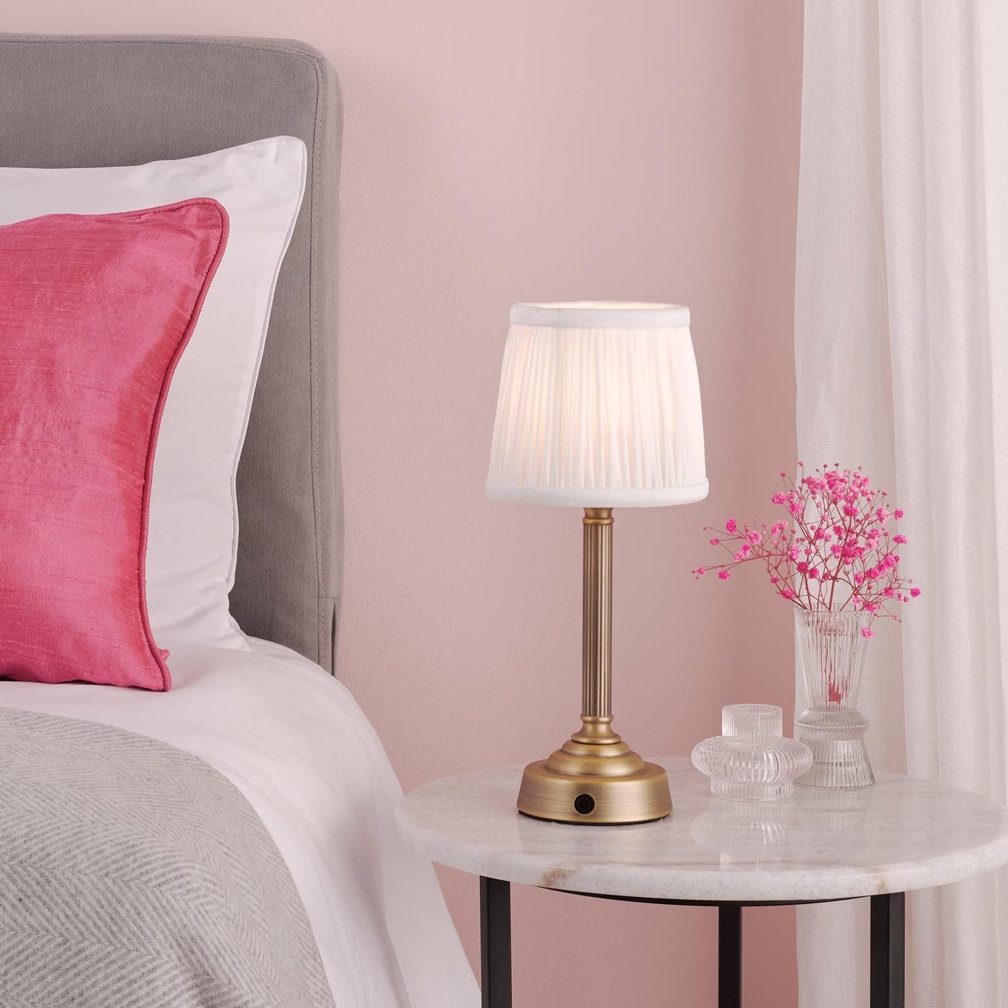 Dar Virgil Table Lamp