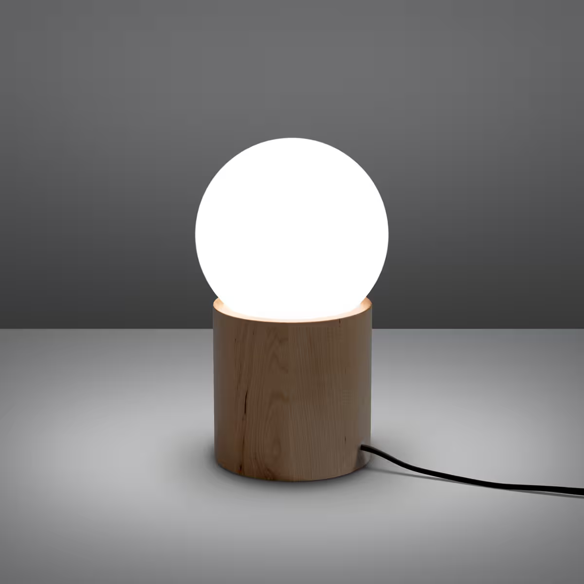 Boomo Table Lamp