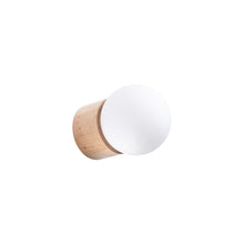 Boomo Wall Light in Natural Wood